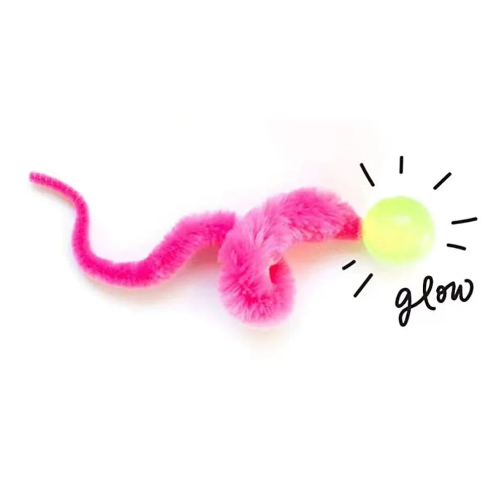 Interaktiver Katzenball mit Wurm-Teaser